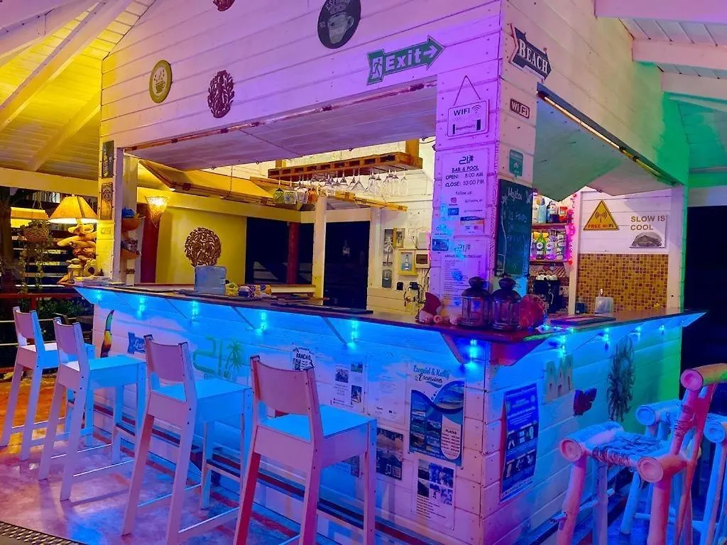 *** Guest house 21 Palms Hotel Las Galeras Dominican Republic