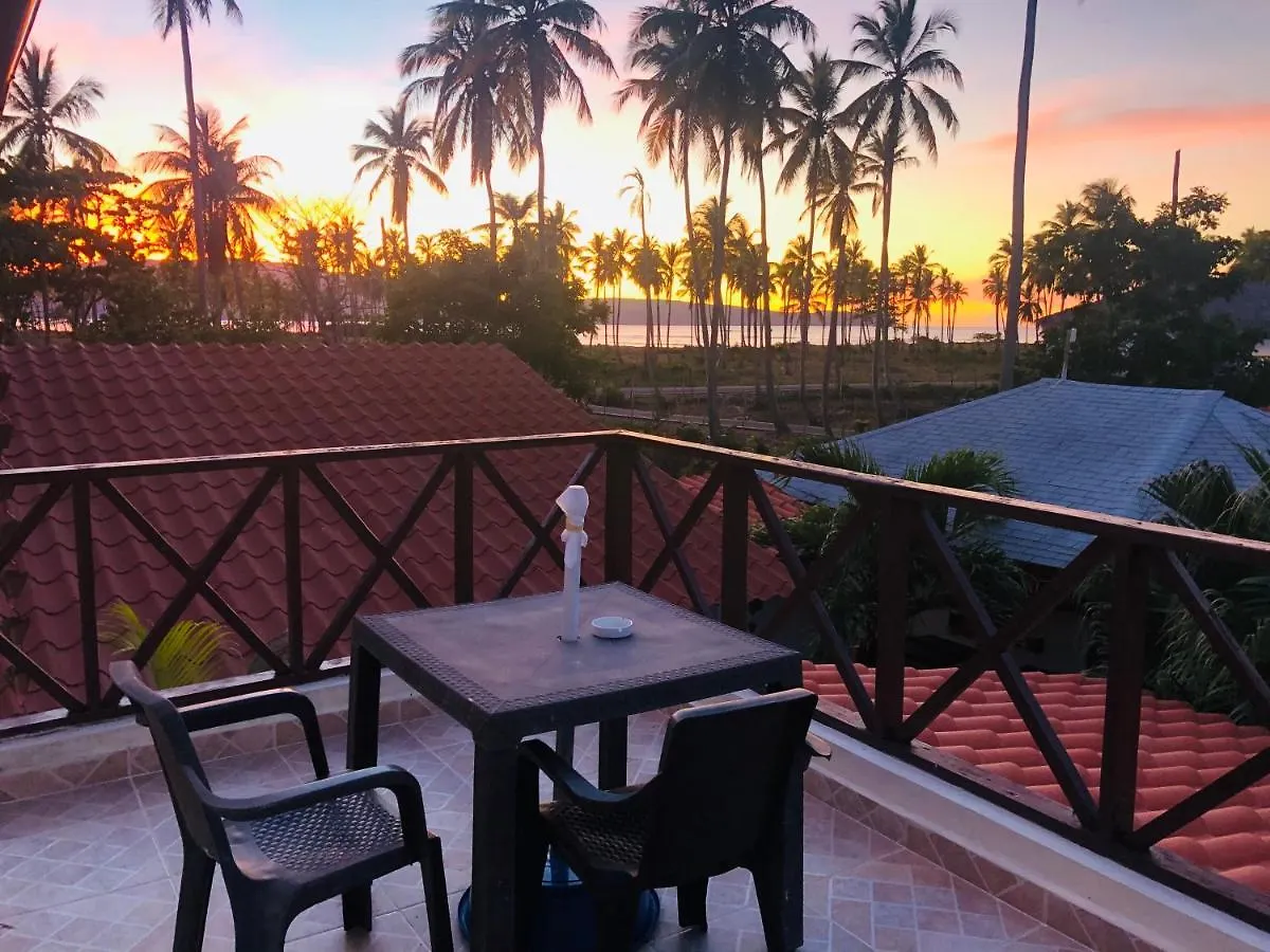21 Palms Hotel Las Galeras 3*,